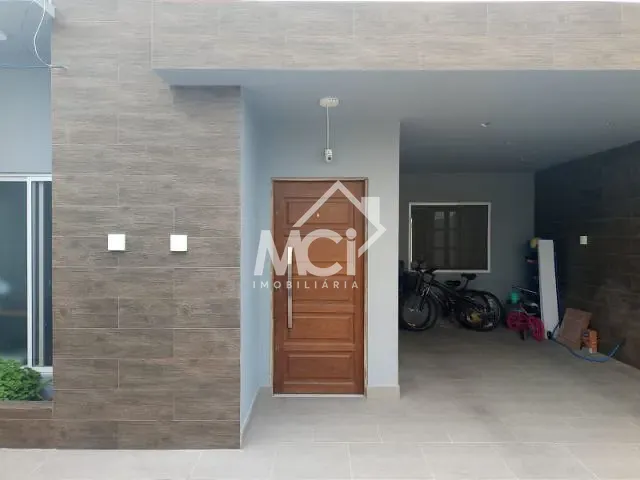 Casa 2 quartos e 1 banheiro, à venda, no bairro Areal em Pelotas