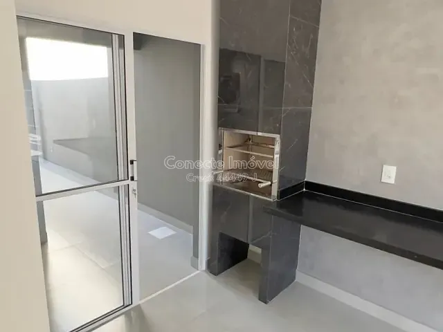 Casa 2 quartos e 2 banheiros, à venda, no bairro Jardim Sylvio Rinaldi I em Jaguariúna