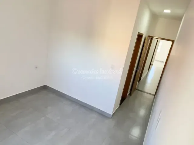 Casa 2 quartos e 2 banheiros, à venda, no bairro Jardim Sylvio Rinaldi I em Jaguariúna