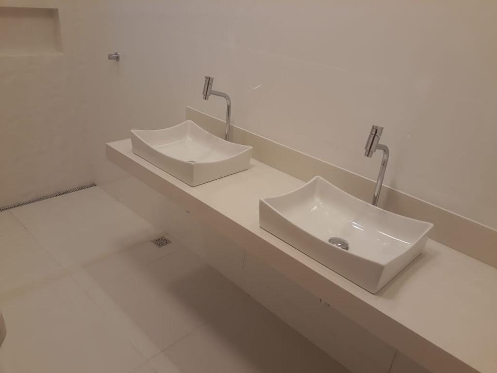 Casa à venda com 3 quartos, 200m² - Foto 17