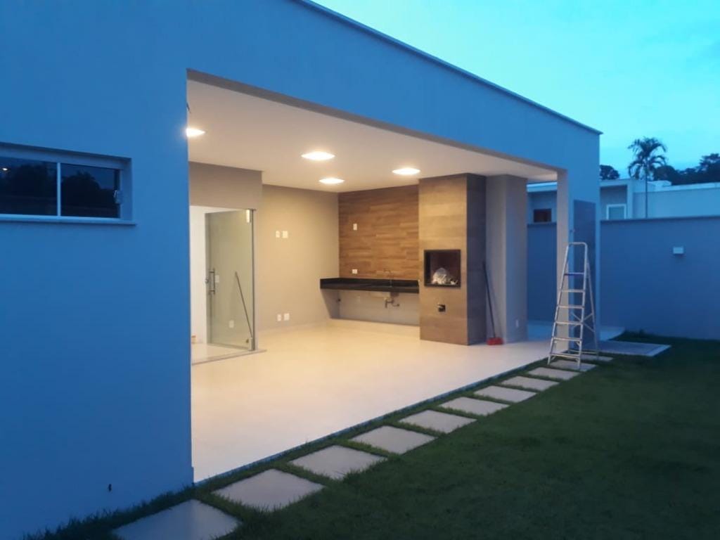 Casa à venda com 3 quartos, 200m² - Foto 15