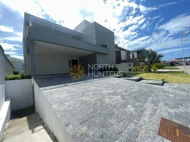 Casa com 606m² 4 quartos e 6 banheiros, à venda, no bairro Ingleses do Rio Vermelho em Florianópolis
