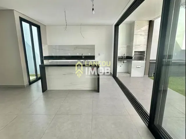 Casa 3 quartos e 4 banheiros, à venda, no bairro Chácara Morada Mediterrânea em Jundiaí