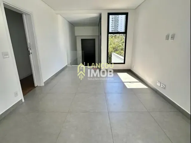Casa 3 quartos e 4 banheiros, à venda, no bairro Chácara Morada Mediterrânea em Jundiaí