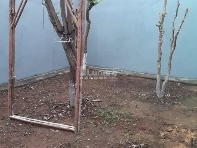Casa com 250m² 2 quartos e 2 banheiros, à venda, no bairro Vila São Paulo em Mogi das Cruzes