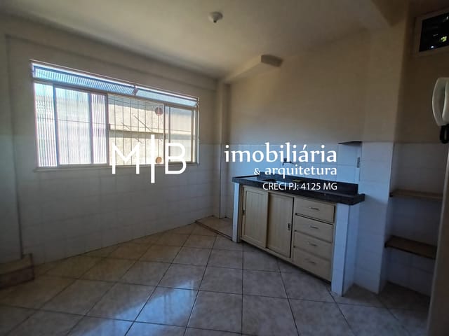 Casa 2 quartos e 1 banheiro, para alugar, no bairro MENEZES em CATAGUASES