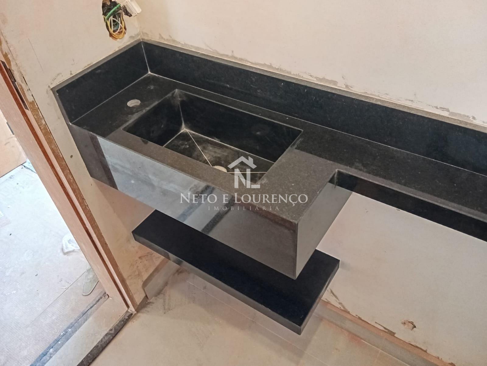 Casa à venda com 3 quartos, 80m² - Foto 10