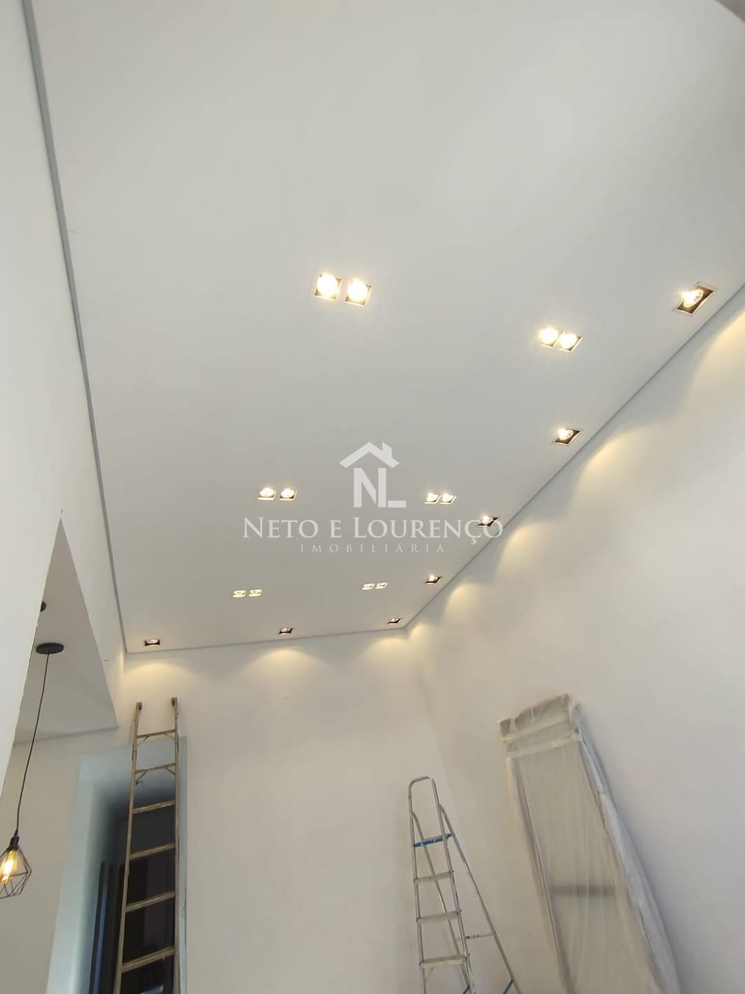 Casa à venda com 3 quartos, 80m² - Foto 5
