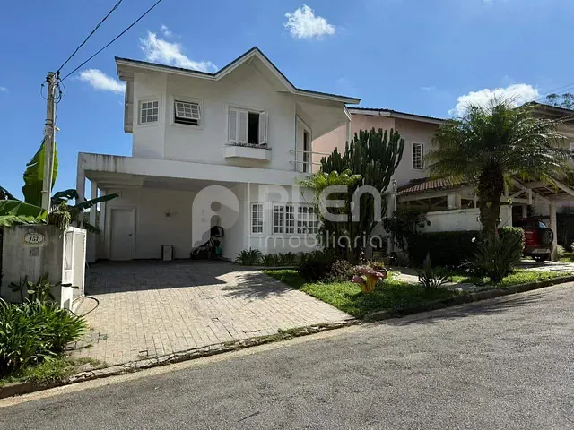Casa com 330m² 4 quartos e 5 banheiros, à venda, no bairro Jardim Itatinga em São Paulo