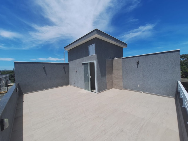 Casa com 100m² 2 quartos e 3 banheiros, à venda, no bairro Enseada das Gaivotas em Rio das Ostras