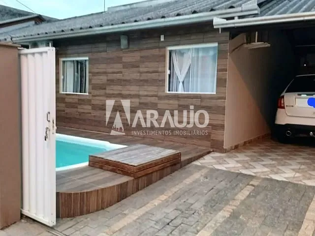 Casa com 107m² 2 quartos e 1 banheiro, à venda, no bairro Espinheiros em Itajaí