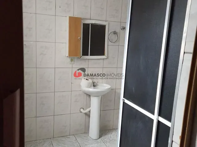 Casa com 195m² 2 quartos e 1 banheiro, à venda, no bairro Nova Gerty em São Caetano do Sul
