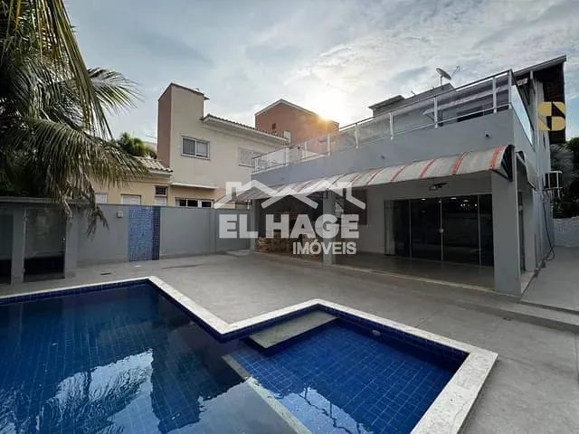 Casa com 397m² 3 quartos e 5 banheiros, à venda, no bairro Jardim Universitário em Cuiabá