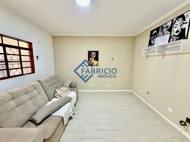 Casa 4 quartos e 2 banheiros, à venda, no bairro Capela em Vinhedo