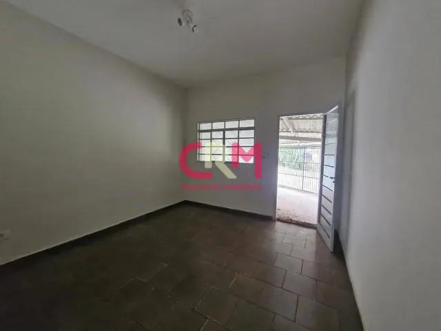 Casa com 191m² 2 quartos e 1 banheiro, à venda, no bairro Jardim Santo Antônio em Taquaritinga