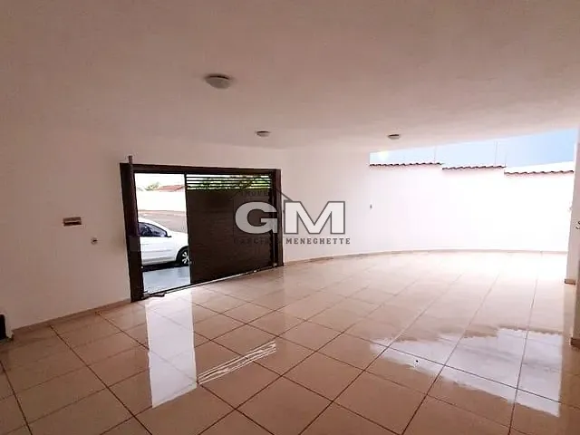 Casa com 234m² 2 quartos e 2 banheiros, à venda, no bairro Jardim Arlindo Laguna em Ribeirão Preto