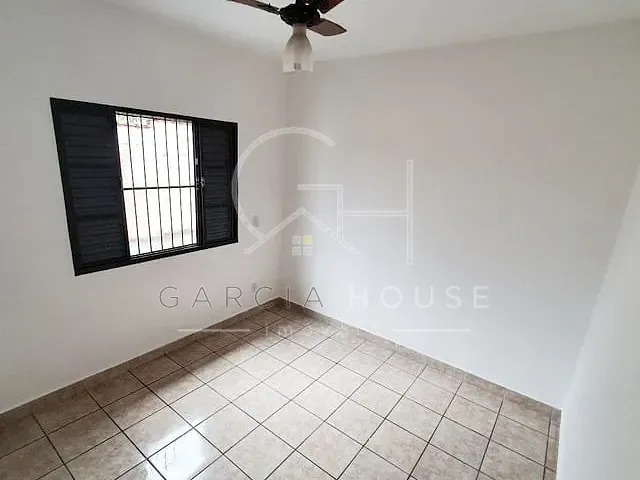 Casa com 234m² 2 quartos e 2 banheiros, à venda, no bairro Jardim Arlindo Laguna em Ribeirão Preto