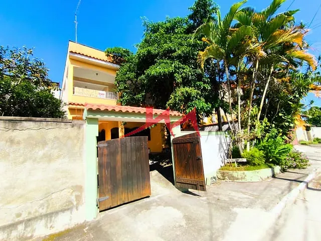 Casa com 171m² 4 quartos e 2 banheiros, à venda, no bairro Sacramento em São Gonçalo