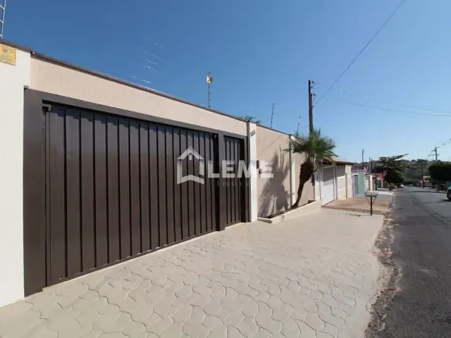 Casa 3 quartos e 1 banheiro, à venda, no bairro Jardim Alvorada em Mococa