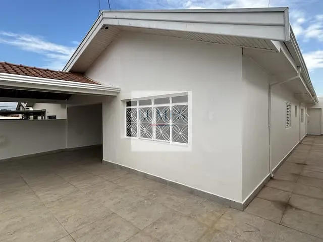 Casa 3 quartos e 2 banheiros, à venda ou para alugar, no bairro Jardim Glória em Americana