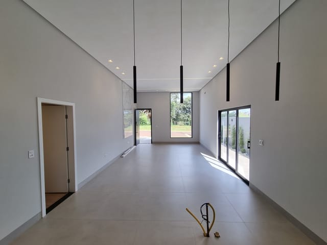 Foto do Casa - Casa Pronta Condomíno Fechado Garden Residence Apucarana-PR | J. Mareze Imóveis Ltda