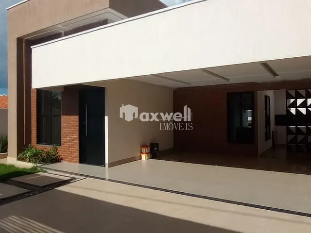 Casa com 360m² 3 quartos e 4 banheiros, à venda, no bairro Papillon Park - Complemento em Aparecida de Goiânia