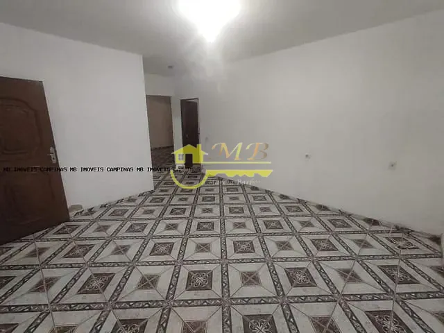 Casa com 351m² 2 quartos e 2 banheiros, à venda, no bairro Vila Aeroporto III em Campinas