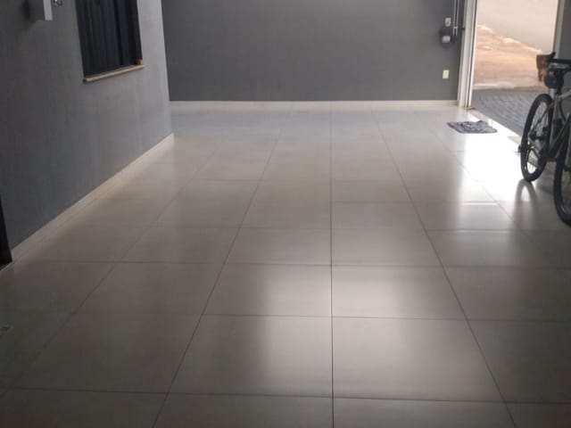 Casa com 150m² 3 quartos e 4 banheiros, à venda, no bairro Parque Residencial Cambé em Cambé