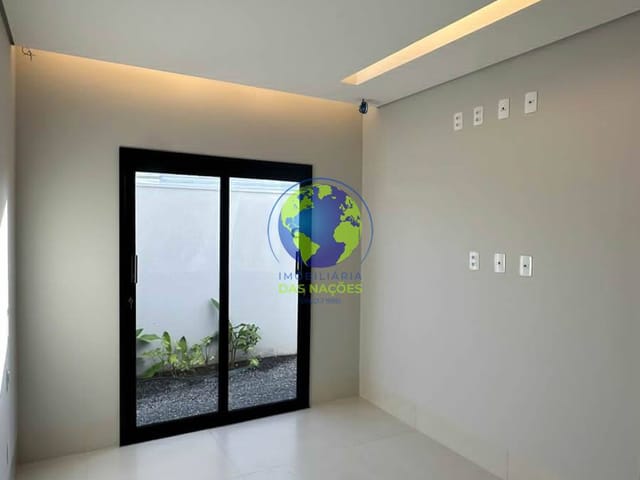 Casa com 254m² 3 quartos e 1 banheiro, à venda, no bairro Ribeirão do Lipa em Cuiabá