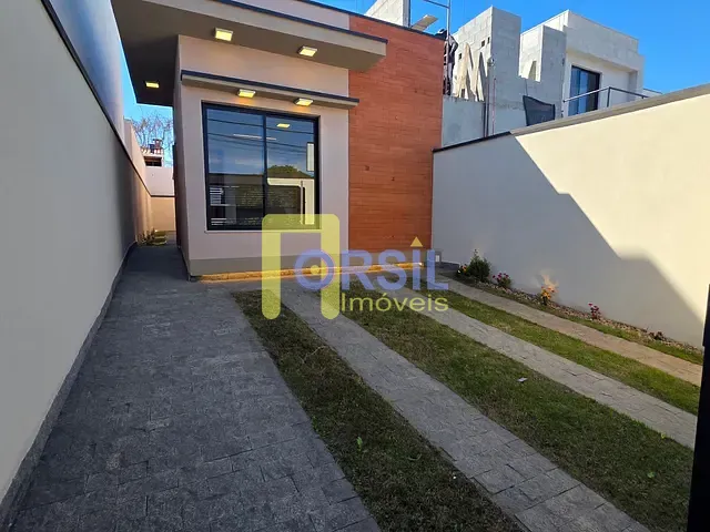Casa com 150m² 3 quartos e 2 banheiros, à venda, no bairro Vila Suissa em Mogi das Cruzes