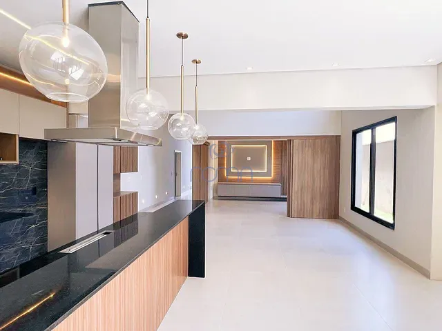 Casa com 249m² 4 quartos e 2 banheiros, à venda, no bairro Residencial Gaivota I em São José do Rio Preto