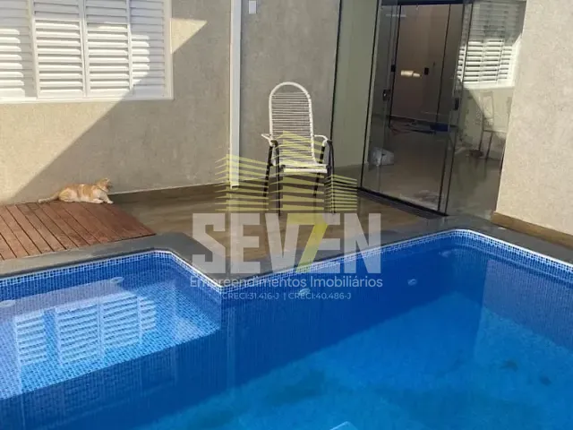 Casa com 250m², à venda, no bairro Jardim Hojas em Bauru