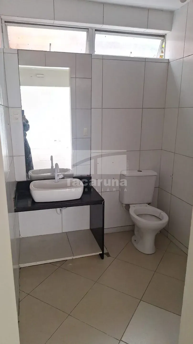 Casa, 1 quarto, 180 m² - Foto 17