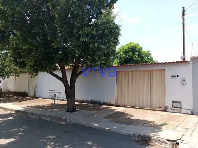 Casa com 360m² 2 quartos e 1 banheiro, à venda, no bairro Papillon Park em Aparecida de Goiânia