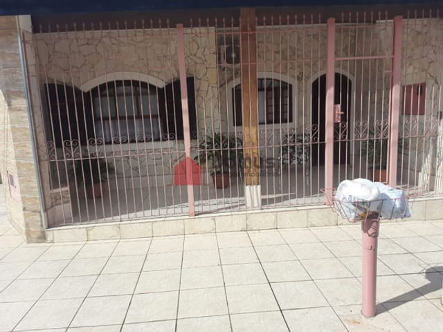 Casa com 125m², à venda, no bairro Chácara Galega em Pindamonhangaba