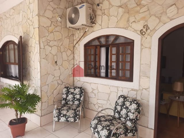 Casa com 125m², à venda, no bairro Chácara Galega em Pindamonhangaba