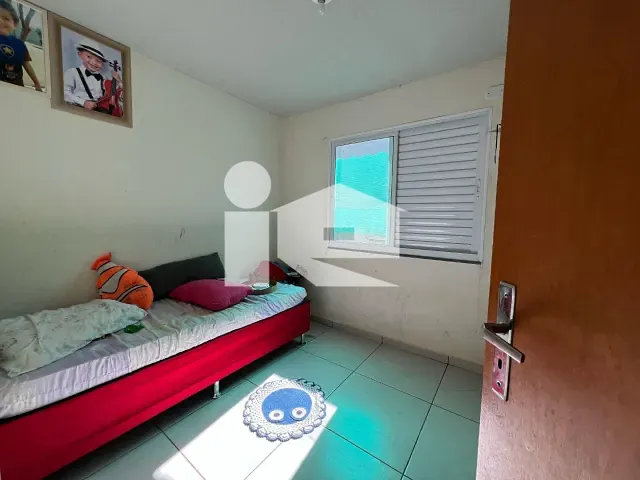 Casa com 152m² 2 quartos e 1 banheiro, à venda, no bairro Tomie Nagatani em Rolândia