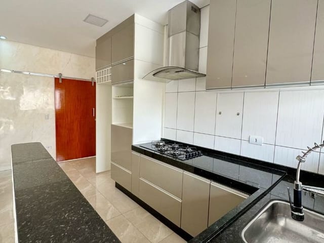 Casa com 150m² 2 quartos e 1 banheiro, à venda, no bairro Jardim Boer I em Americana
