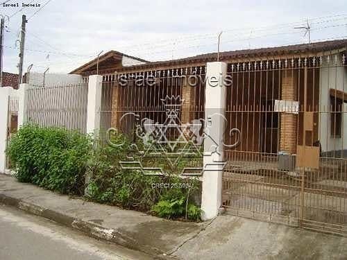 Casa à venda com 2 quartos, 200m² - Foto 3