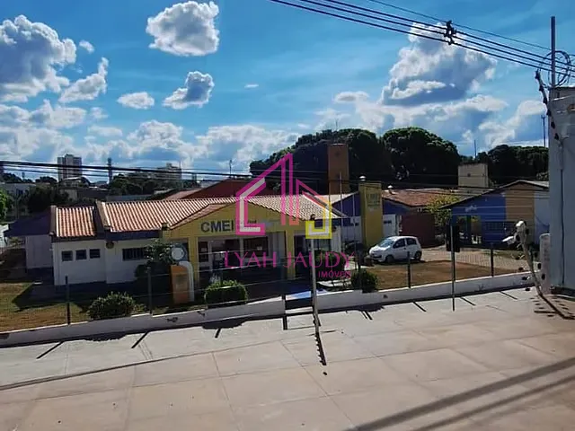 Casa com 588m² 3 quartos e 4 banheiros, à venda, no bairro Areão em Cuiabá