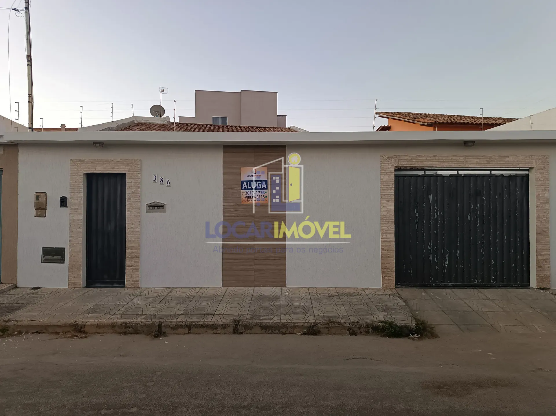 Casa, 3 quartos, 200 m² - Foto 1