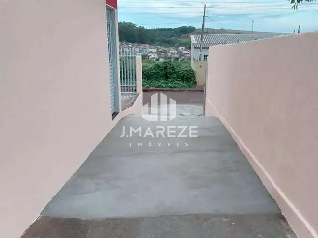 Casa com 200m² 2 quartos e 1 banheiro, à venda, no bairro Loteamento Sanches dos Santos em Apucarana