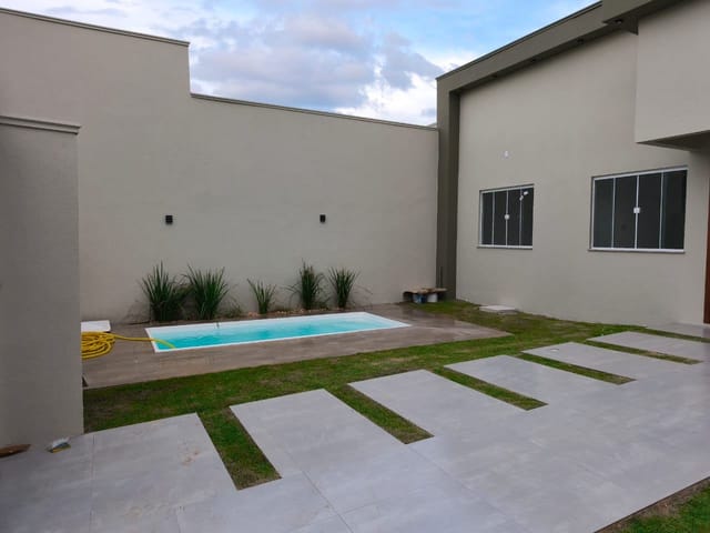 Casa com 217m² 3 quartos e 2 banheiros, à venda, no bairro Jardim Bougainville em Sinop