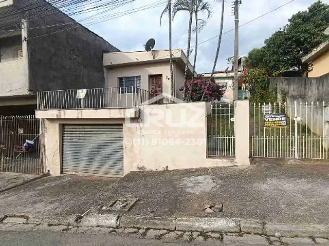 Casa com 300m² 2 quartos e 2 banheiros, à venda, no bairro Laranjeiras em Caieiras