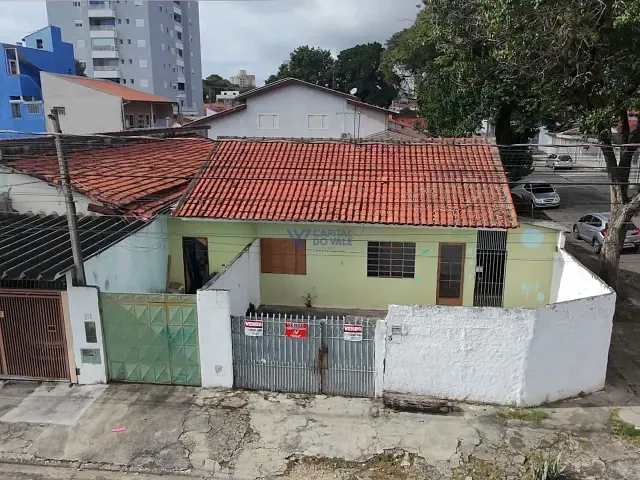 Casa com 360m² 3 quartos e 2 banheiros, à venda, no bairro Jardim Oriente em São José dos Campos