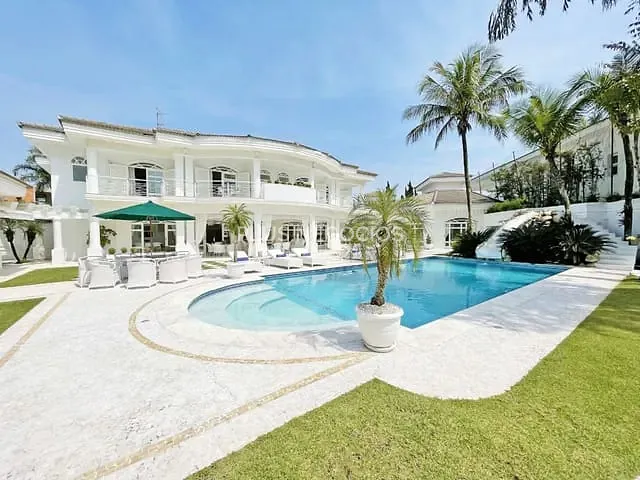Casa com 2000m² 6 quartos e 7 banheiros, à venda, no bairro Jardim Acapulco em Guarujá