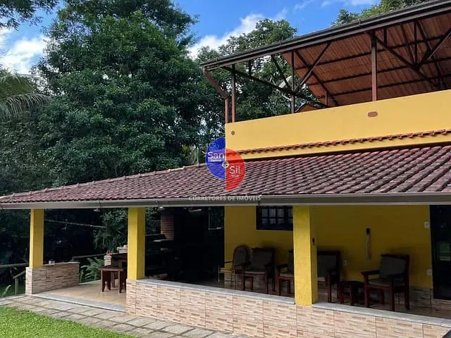 Casa com 1262m² 3 quartos e 2 banheiros, à venda, no bairro Limoeiro em Guapimirim