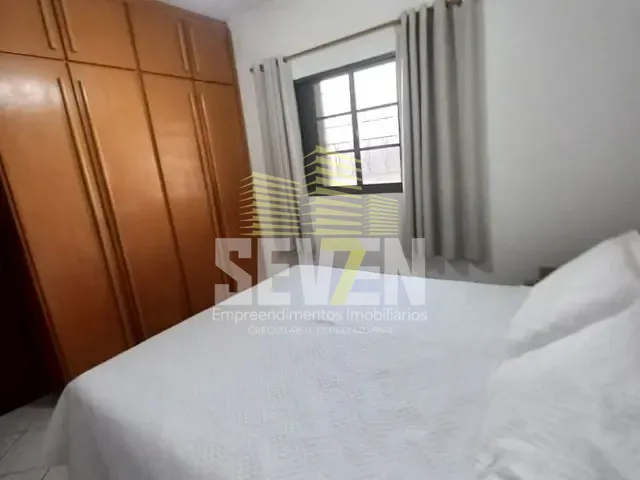 Casa com 363m² 3 quartos e 1 banheiro, à venda, no bairro Vila Nova Paulista em Bauru