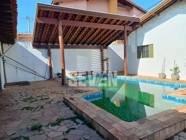 Casa com 363m² 3 quartos e 1 banheiro, à venda, no bairro Vila Nova Paulista em Bauru