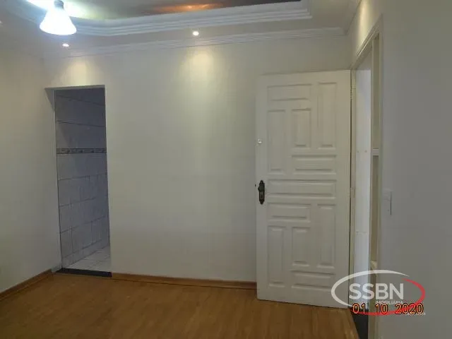 Casa 2 quartos e 1 banheiro, para alugar, no bairro Jardim Bela Vista em Nova Odessa